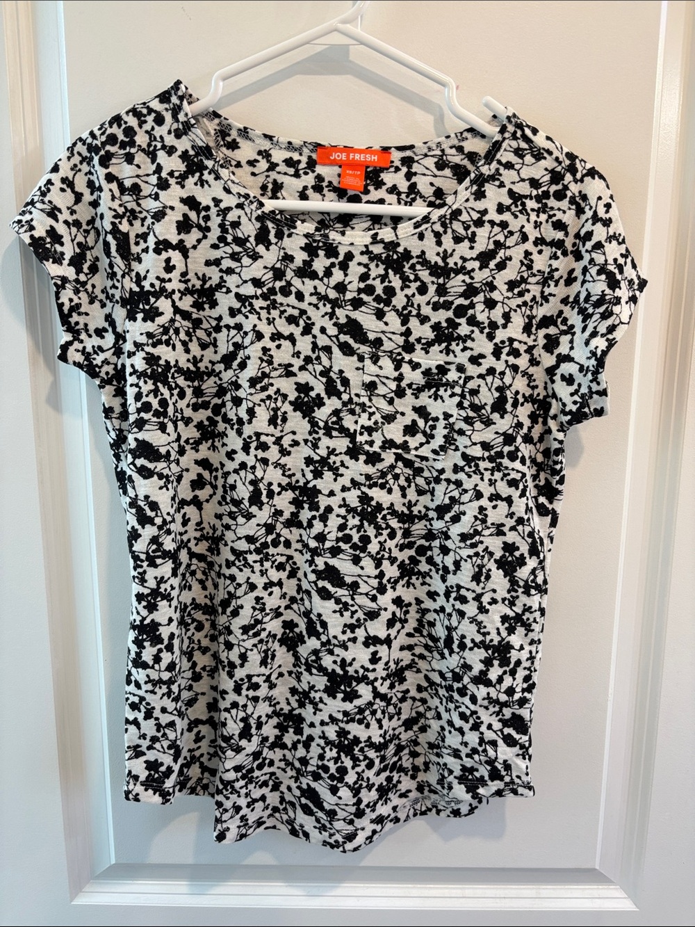 Joe Fresh Black and White Floral Short Sleeve Tee